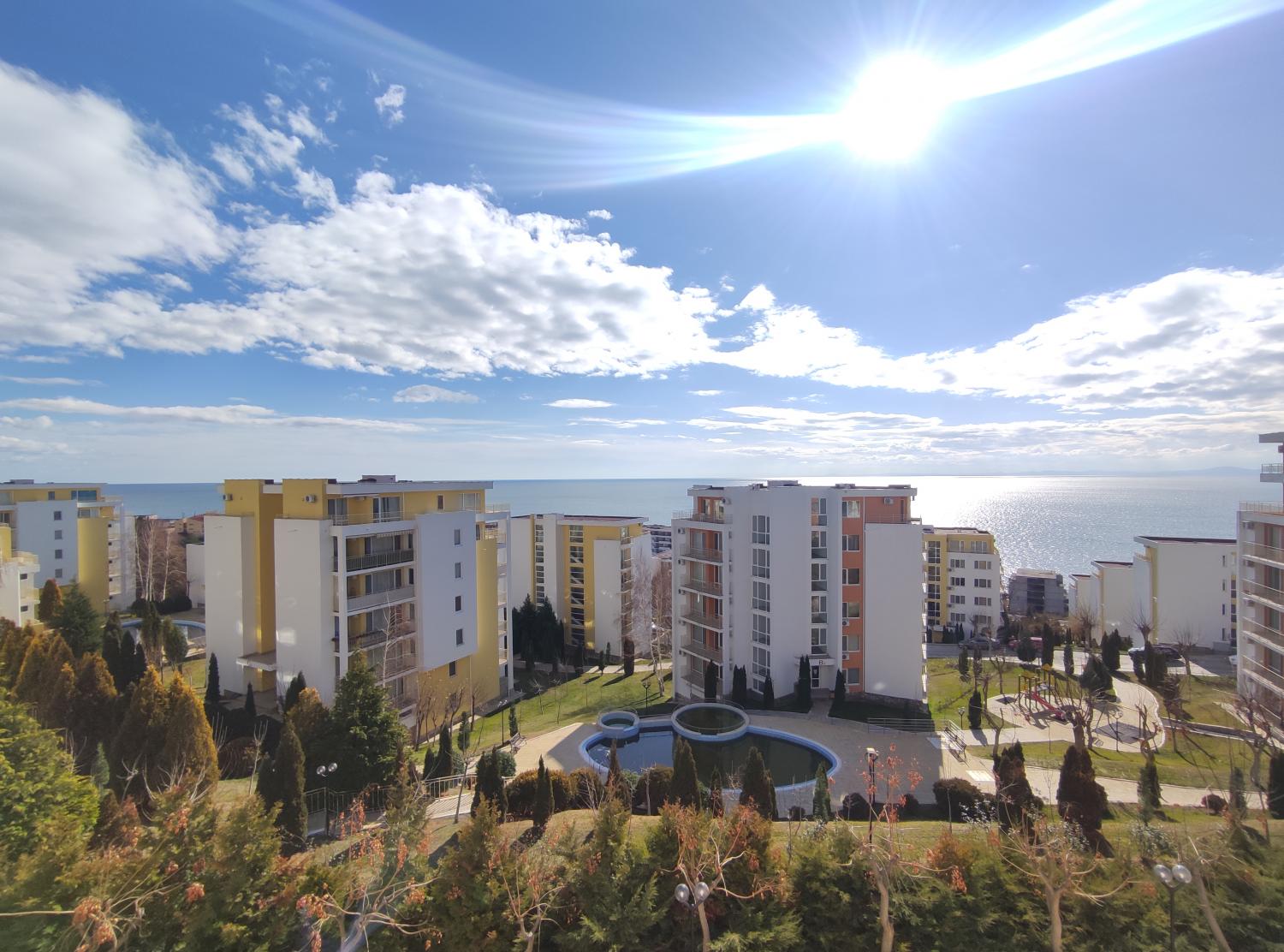 Two-room apartment with a sea view in the Fort Noks project