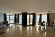 Magnificent view from all rooms! First line apartment ID: 5687 - Photo 3