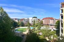 Вид набассейн! Просторный апартамент на Солнечном берегу, комплекс "Sun Village" ID: 6166 - Фото 14