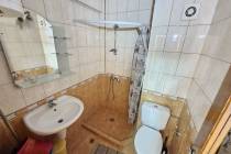 Apartment by the Sea with a Private Patio — Sveti Vlas ID: 6097 - Photo 8