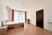 Гледка към морето и басейна, светли стаи, среден етаж, комплекс „Вавилон“ ID: 6017 - Снимка 10