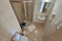 Sea view, beachfront, 3 bedrooms, “Obzor Beach Resort” complex ID: 6311 - Photo 19