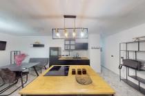 Designer-renovated apartment in the Sol e Mar complex ID: 5819 - Photo 1