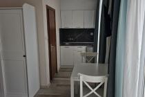 Kompaktowe studio z nowymi meblami ID: 4874 - Фото4