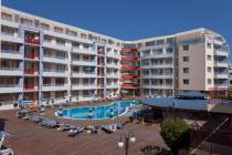 Pool view and great price! Apartment in “Central Plaza” ID: 4742 - Photo 1