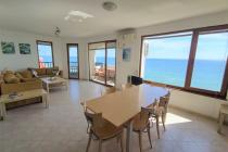 4 rooms with frontal sea view  ID: 1815 - Photo 1