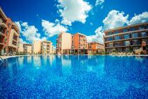 Студио с изглед към басейна в комплекс с голяма територия ID: 4371 - Снимка 1