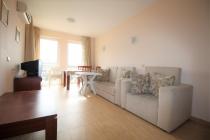 Апартамент с гледка басейн в Свети Влас ID: 1707 - Снимка 3