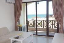 Oasis Beach Apartment House ID: 392 - Photo 5