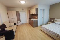 Студио с изглед към плувния басейн в луксозен комплекс ID: 1596 - Снимка 3