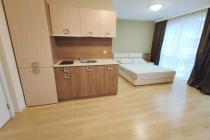 Студио с изглед към плувния басейн в луксозен комплекс ID: 1596 - Снимка 2