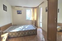 Апартамент с изглед към басейна в комплекса на първа линия ID: 4542 - Снимка 13