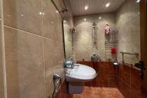 Výhľad na more! Trojizbový byt v obytnom dome, Sveti Vlas ID: 5980 - Фото14