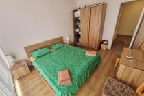 Голям апартамент в центъра на курорта, близо до плажа ID: 3775 - Снимка 8