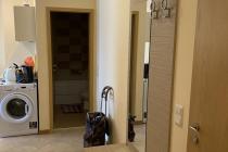 Три стаи с изглед към басейна и територията в Royal Sun ID: 2920 - Снимка 14