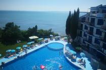 Тристаен апартамент на 1 линия на брега на морето в Поморие ID: 2153 - Снимка 2