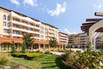 Апартамент в комплекс Royal Sun с изглед към басейна ID: 1610 - Снимка 2