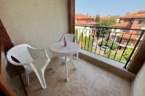 Apartment overlooking the pool in a good area of Ravda ID: 5379 - Photo 4