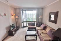 Apartment 50 m from the beach, pool view, “Barcelo Royal Beach” complex ID: 6324 - Photo 2