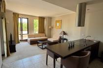 Apartament w centrum kurortu, w pierwszej linii brzegowej ID: 6434 - Фото3