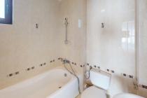 Dwa piętra, trzy sypialnie - przestronny apartament w willi ID: 4782 - Фото16