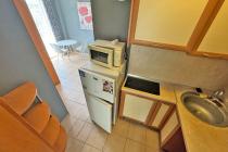 Компактная трехкомнатная квартира в зеленом районе Свети Власа ID: 4375 - Фото 12