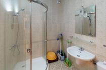 Светъл и просторен апартамент ID: 3639 - Снимка 11