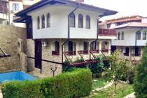 Super offer! Three-storey villa with private pool ID: 5070 - Photo 1