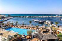 Апартамент с изглед към басейна в елитен комплекс „Етара“ ID: 5519 - Снимка 15