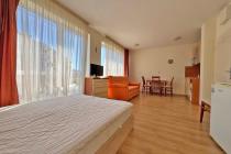 Furnished studio with a convenient layout in Flores Park ID: 5587 - Photo 4