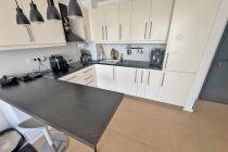 Furnished and renovated apartment 10 minutes from the beach ID: 5295 - Photo 3