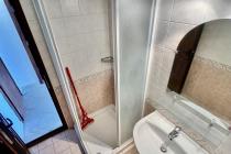 Flat in a closed complex on the first line ID: 4052 - Photo 10