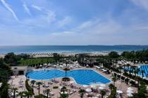 Widok na morze, pierwsza linia brzegowa! Apartament w kompleksie „Majestic Beach Resort” ID: 6329 - Фото1
