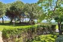 Първа линия! Апартамент с мебели в комплекс „Marina Cape“ ID: 5908 - Снимка 15