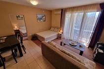 Byt v komplexe so súkromnou plážou a veľkým pozemkom ID: 5668 - Фото3