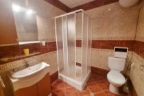 Изглед към басейна! Имот на първа линия в Елените ID: 5461 - Снимка 13