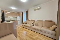 Просторен и уютен: апартамент с две спални и изглед към басейна  ID: 4715 - Снимка 3