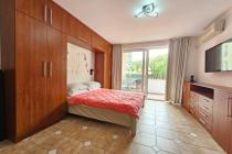 Nábytkovaný štúdio v komplexe na prvej línii ID: 5548 - Фото3