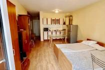 Studio z dużym balkonem w pierwszej linii kompleksu ID: 3842 - Фото5