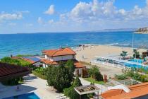 Spacious apartment on the first line in Elenite ID: 4472 - Photo 1