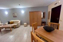 Inexpensive! Good repair and view to the pool ID: 5113 - Photo 4