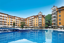 Изглед към басейна и три стаи - хубав апартамент в курорта ID: 5207 - Снимка 1