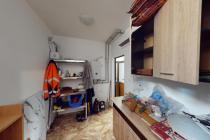 Триетажна къща с директен изход към басейна ID: 5316 - Снимка 23