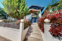 Trzypiętrowy dom z bezpośrednim dostępem do basenu ID: 5316 - Фото2