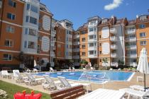 Apartment with pool view in the green area of Sunny Beach ID: 4944 - Photo 1