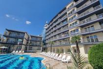 Designer-renovated apartment in the Sol e Mar complex ID: 5819 - Photo 17