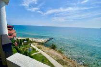 Супер предложение! Недвижимость для всей семьи на первой линии ID: 5520 - Фото 1