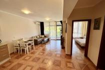 Първа линия и гледка към басейна! Апартамент в „Sun Wave“ ID: 4821 - Снимка 6