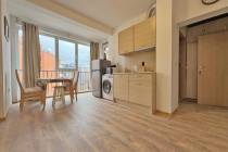 Светли стаи, 2 тераси, комплекс „Sunny View Central“, курорт Слънчев бряг ID: 6050 - Снимка 4