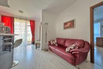 Бюджетна оферта! Апартамент в голям комплекс ID: 4972 - Снимка 2